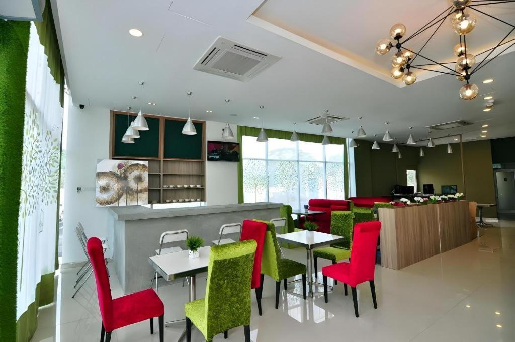 Le Garden Hotel Kota Kemuning שאה אלאם מראה חיצוני תמונה